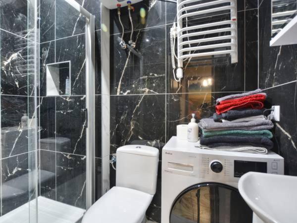 Apartament Folkowy Wujek Pod Gromadzyniem Ustrzyki Dolne Luaran gambar
