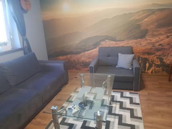 Apartament Folkowy Wujek Pod Gromadzyniem Ustrzyki Dolne Luaran gambar